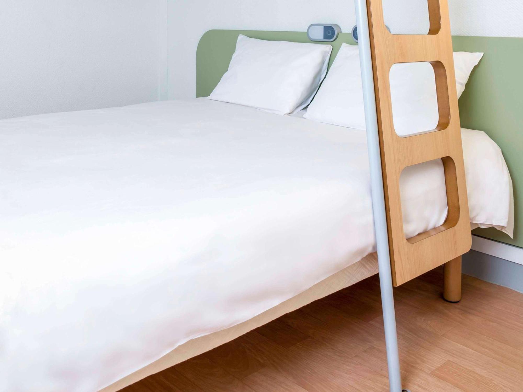 Ibis Budget Caen Herouville Екстериор снимка
